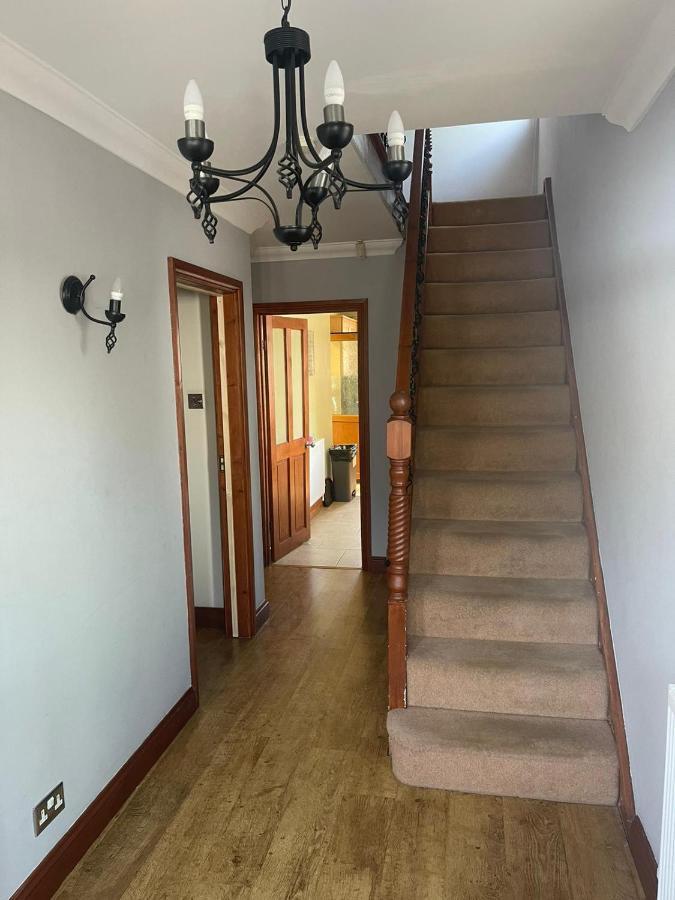 Shared House On Southmead Hotel Бристол Екстериор снимка