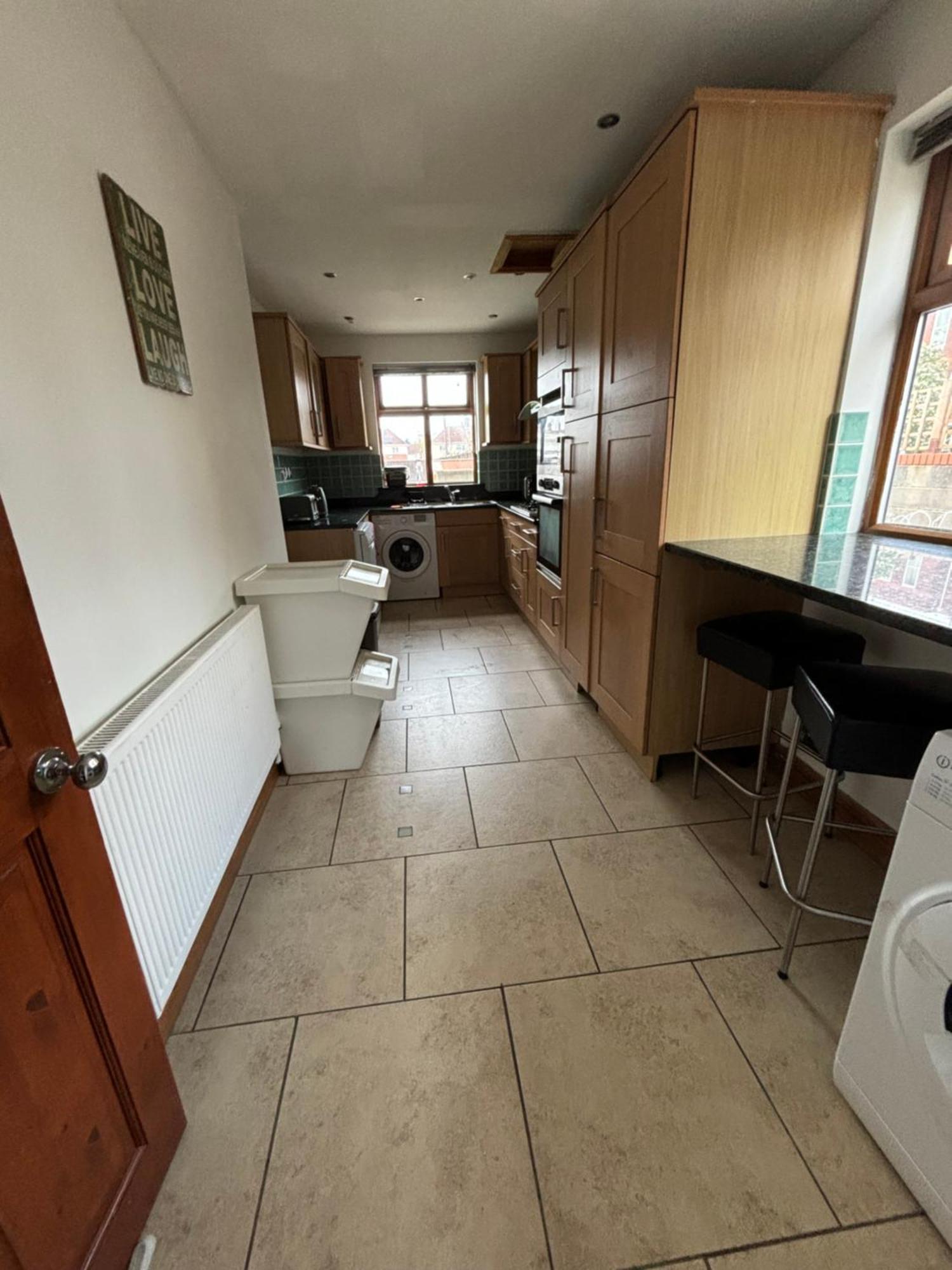 Shared House On Southmead Hotel Бристол Екстериор снимка